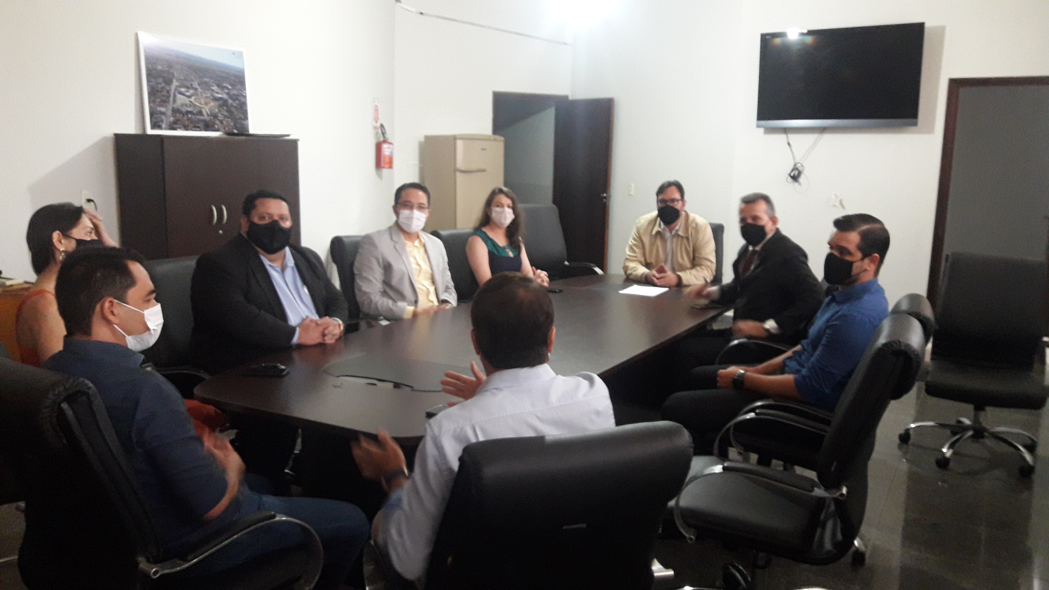 Diretoria da OAB visita Câmara de Nova Andradina