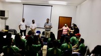 Escola do Legislativo realiza palestra na Escola Fátima Gaiotto