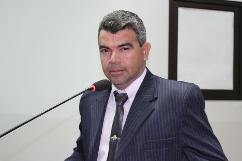 Escola Municipal Pingo de Gente é pauta de indicações do vereador Quemuel