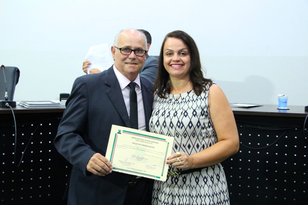 Ex-presidente da OAB em Nova Andradina é destacada em moção de parabenização 