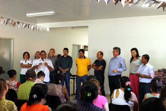 Famílias de Nova Andradina são beneficiadas com cobertores da campanha “Aquecendo o Inverno de Quem Precisa”