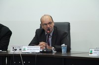 Farmácia Básica Municipal: Valmirá do Pax sugere ampliação de horário