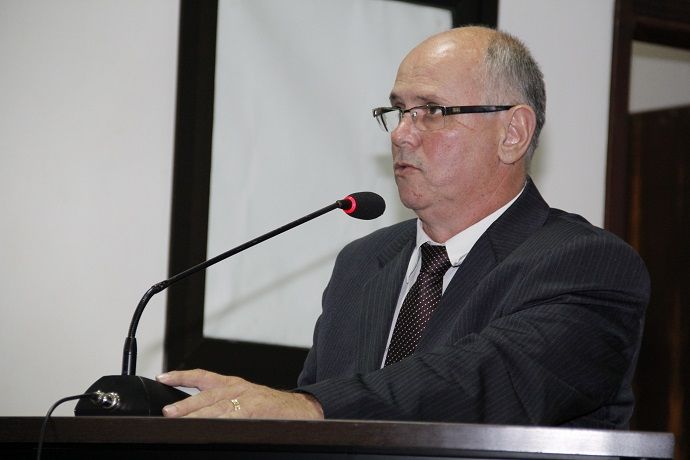 Fossas Sépticas: Robertinho Pereira solicita retomada de serviço à Sanesul