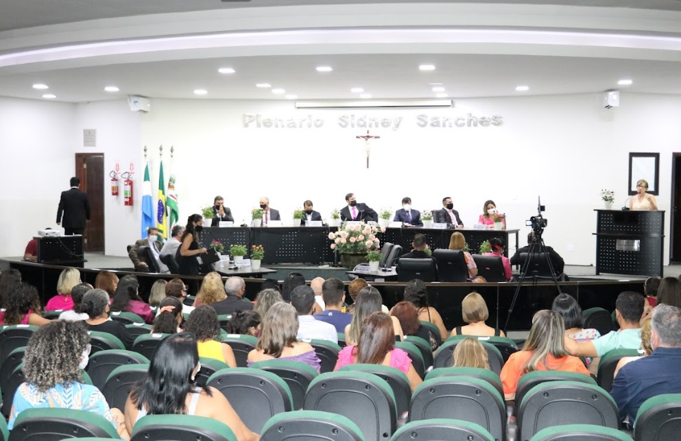 Homenagens marcam Dia Internacional da Mulher na Câmara de Nova Andradina 