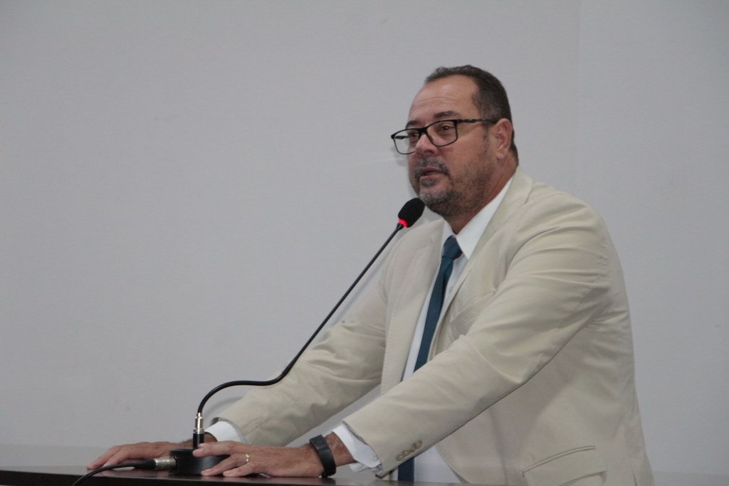 Iluminação para academia da saúde da Vila Santo Antônio é requerida em indicação 