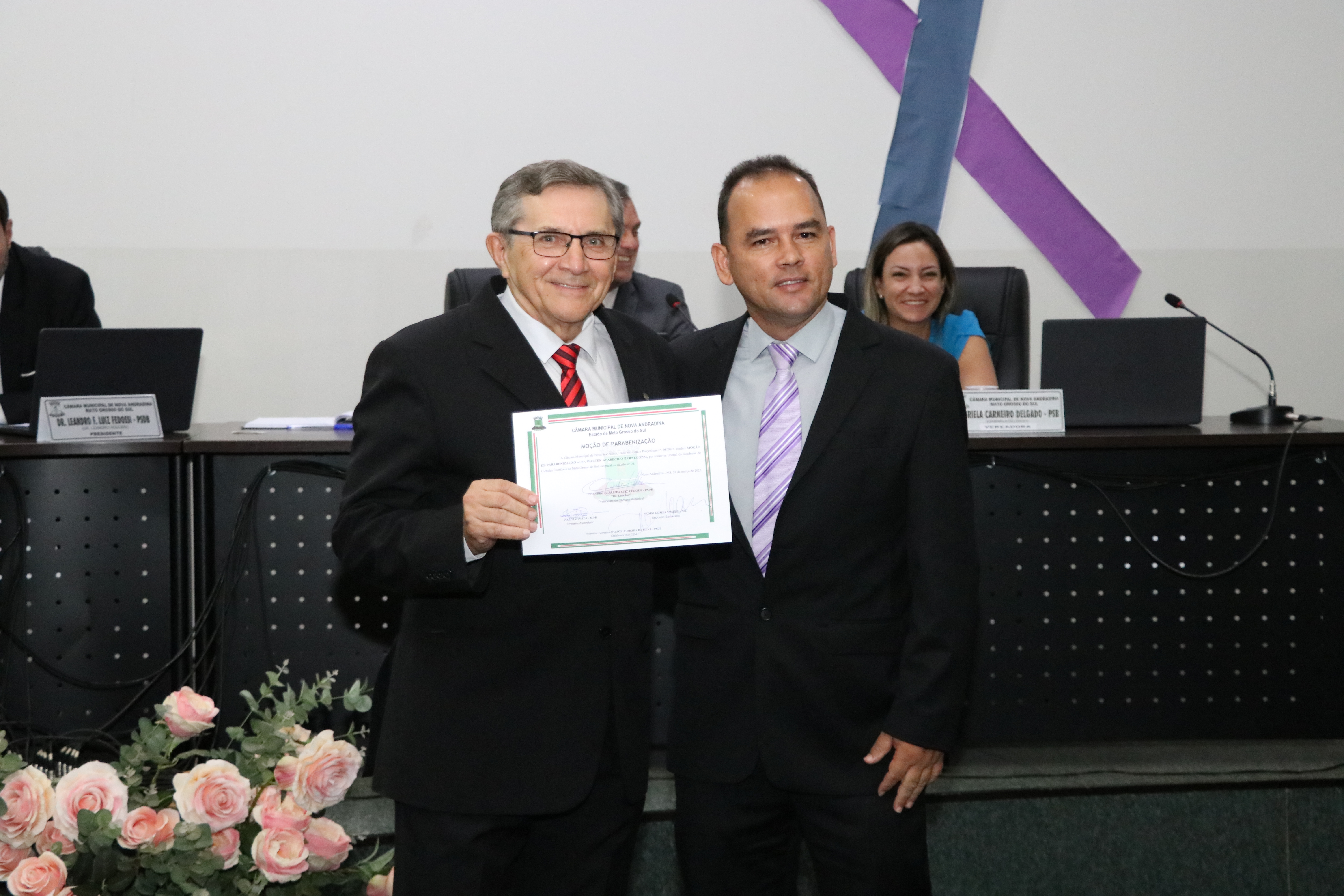 Imortal da Academia de Ciências Contábeis de MS recebe homenagem do legislativo de Nova Andradina