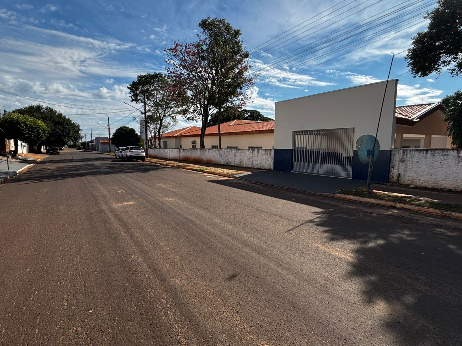 Indicação aponta necessidade de melhorias para garantir a segurança viária nas proximidades de escola 