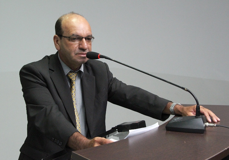 Indicação de Valmirá visa ampliar atendimento na área Oftalmológica do CEM