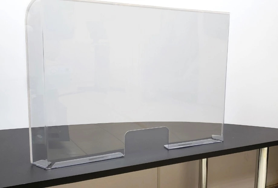 Indicação pede instalação de proteção acrílica anti-covid no CRAS