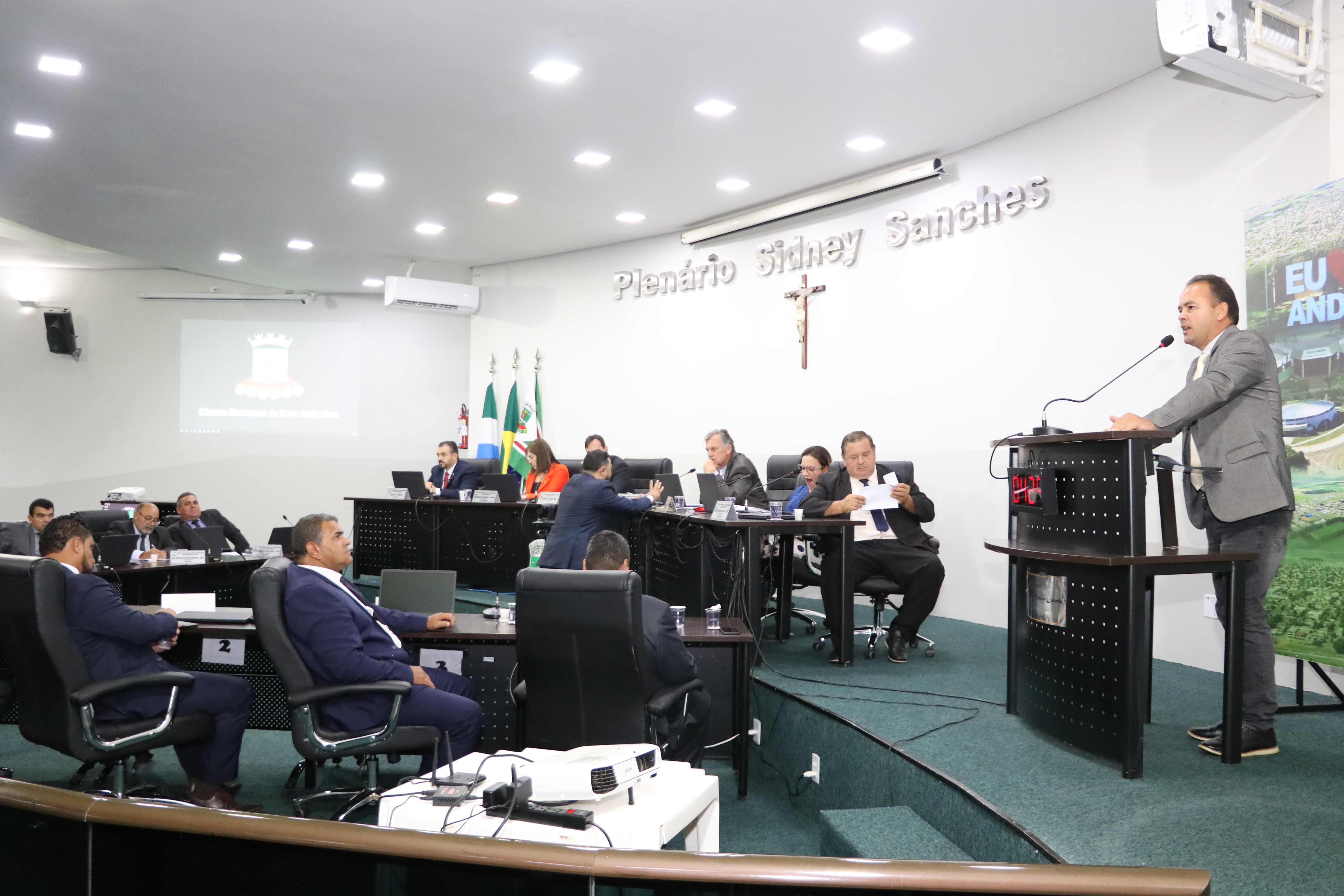 Indicação propõe mutirões eleitorais em escolas para emissão do primeiro título