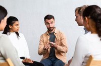 Indicação propõe psicólogo com formação em Libras na rede pública de saúde