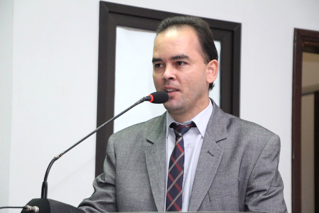    Indicações apresentadas por Wilson Almeida contemplam área de Serviços Públicos e Infraestrutura