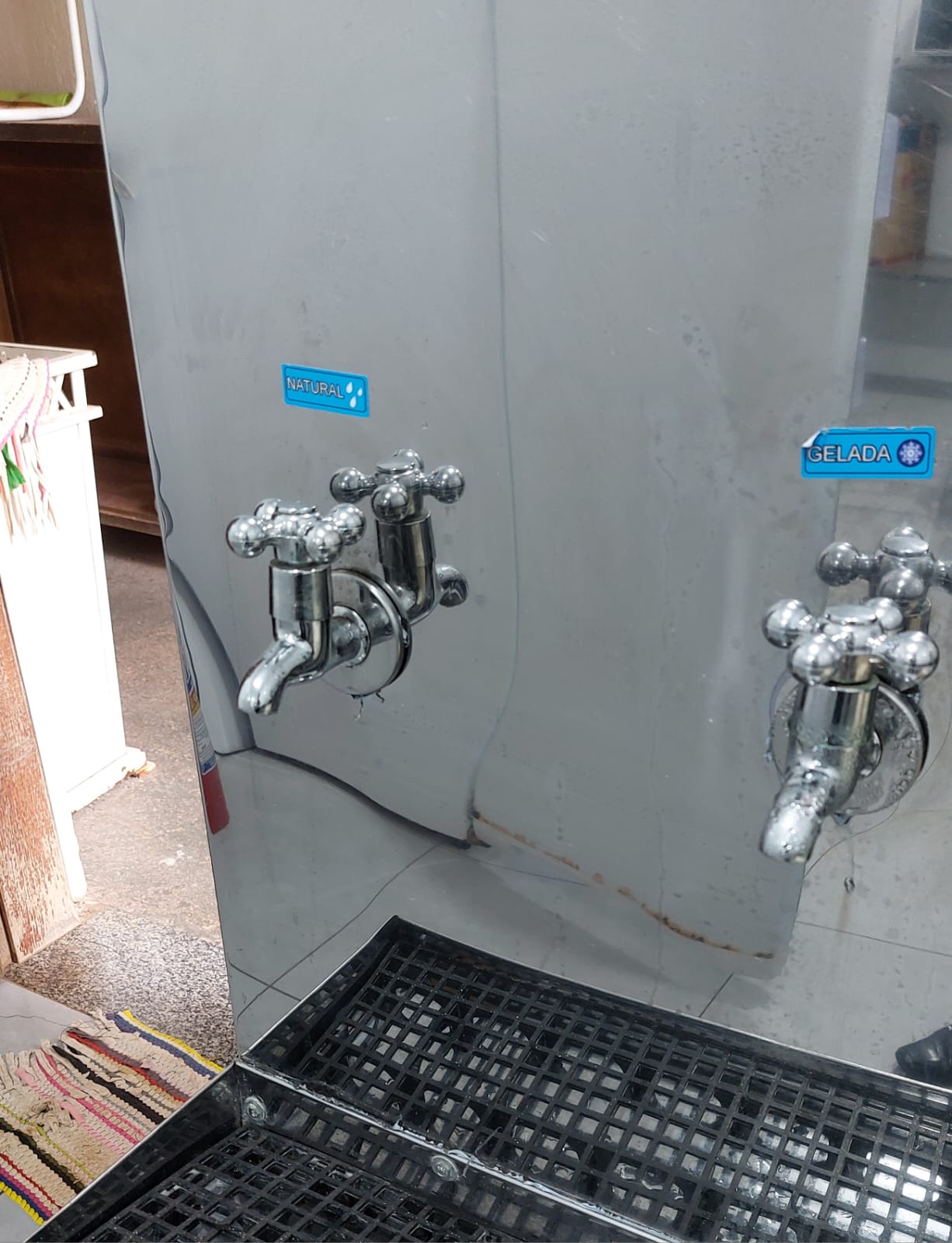 Indicações propõem melhorias em quadras escolares e instalação de bebedouros em praças públicas de Nova Andradina