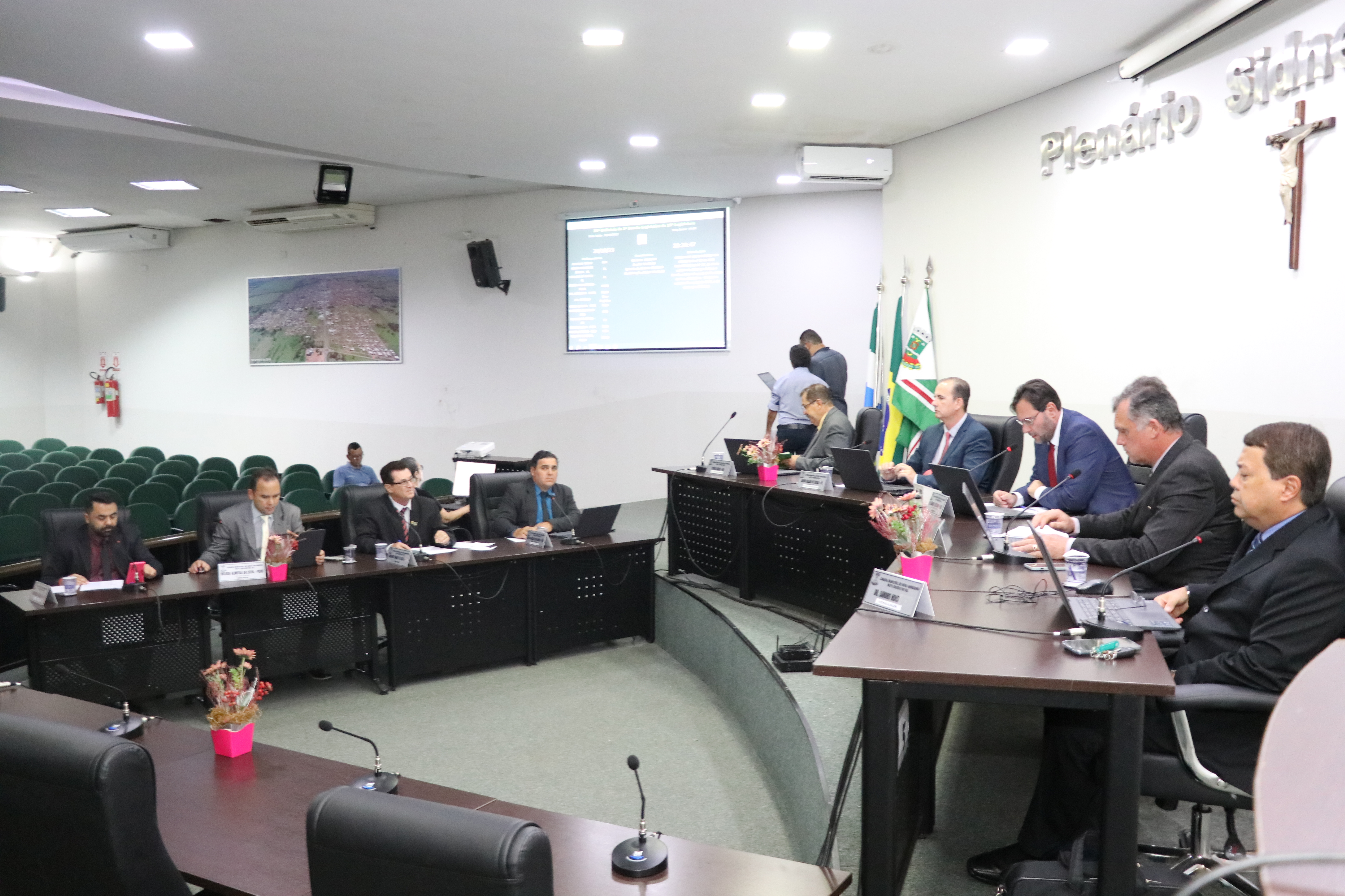 Indicações visam melhorias na infraestrutura em diferentes setores