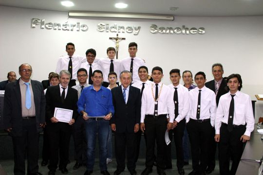 Jovens DeMolay recebem moção de parabenização pela realização de congresso estadual