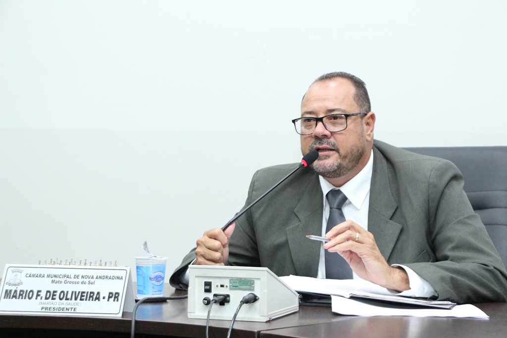 Marião propõe que estudantes sejam contemplados com curso de Libras