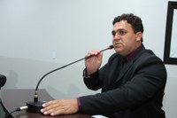 Melhorias em sinalizações pautam pedidos na Câmara 