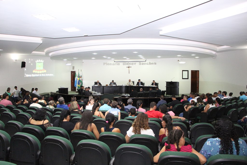 Melhorias na infraestrutura do município são sugeridas em Sessão da Câmara