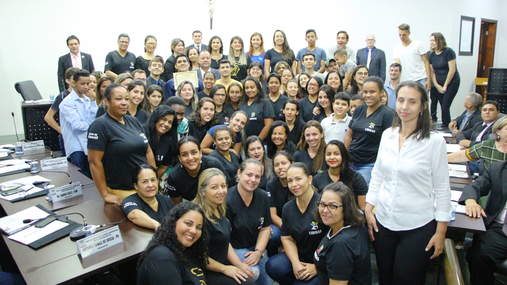 Moção marca Dia Nacional do Surdo em Nova Andradina 