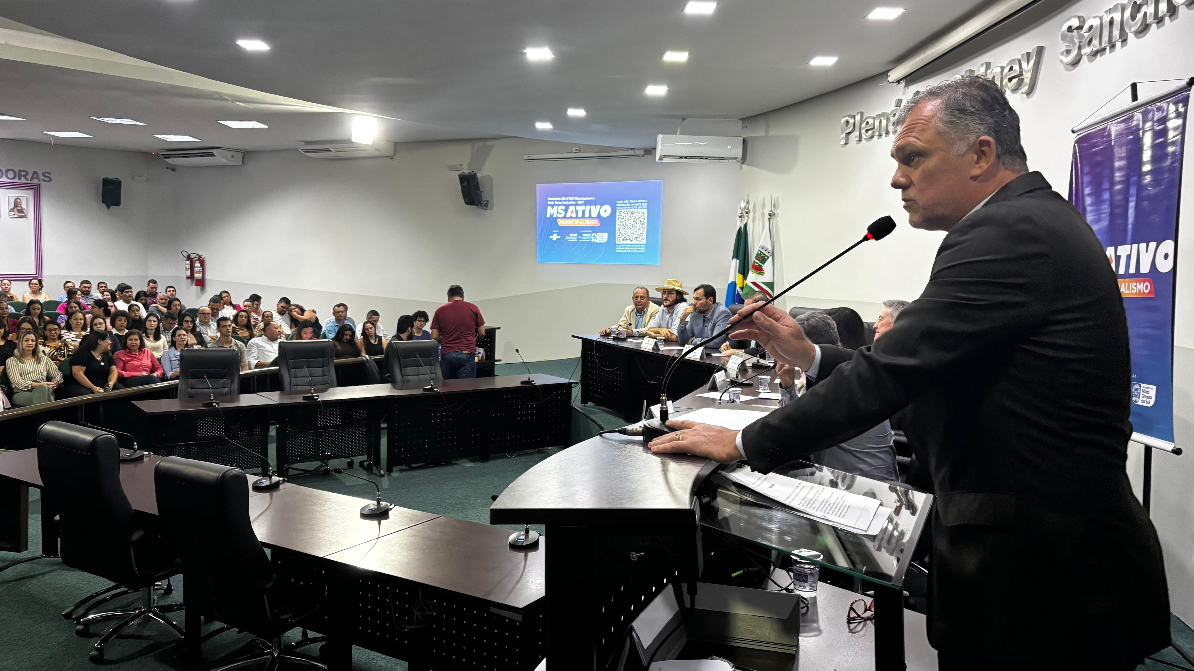MS Ativo Municipalismo reúne gestores da região na Câmara de Nova Andradina ​
