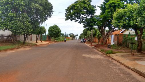 Nenão busca solução para reduzir velocidade de veículos na rua Espírito Santo