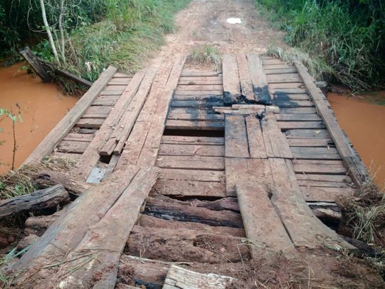 Nenão pede urgência na manutenção das estradas rurais e pontes na região do Laranjal