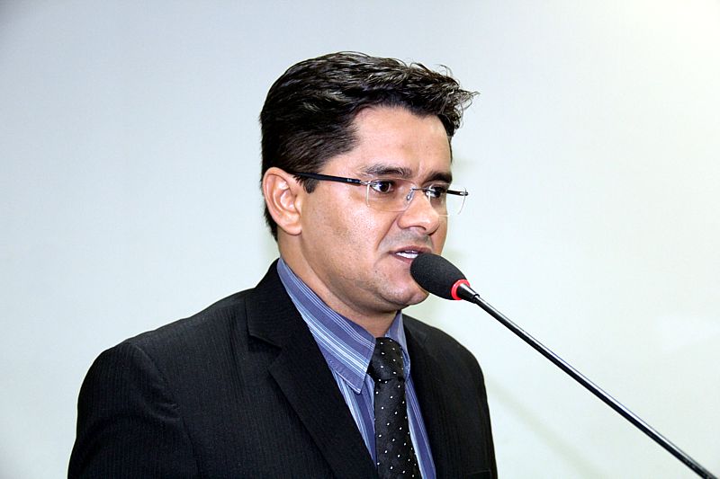 Ricardo Lima solicita novos CEP’s para Nova Andradina