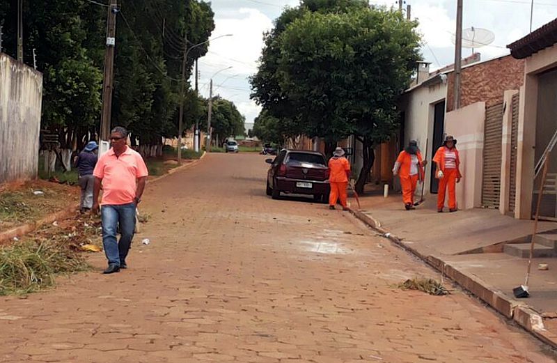 Cido Pantanal solicita ações de melhorias para bairros de Nova Andradina