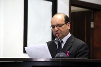 Valmirá pede reforma em parque infantil no Guiomar Soares