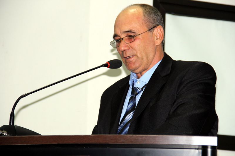 Tolotti pede reparo em pontes e recuperação de estrada rural