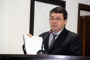 Dr. Sandro solicita aquisição de veículo refrigerado para transporte da merenda escolar