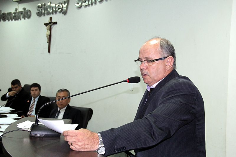Robertinho pede viaturas em pontos estratégicos para o Corpo de Bombeiros