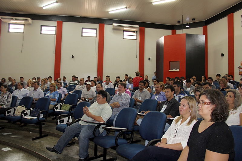 Vereadores participam do 1º Seminário do Vale do Ivinhema