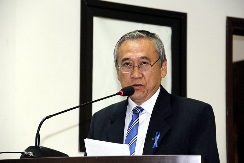 Valter solicita melhorias na infraestrutura da Praça Geraldo Mattos Lima