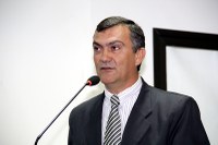 Glauco faz indicações beneficiando o Residencial Portal do Parque