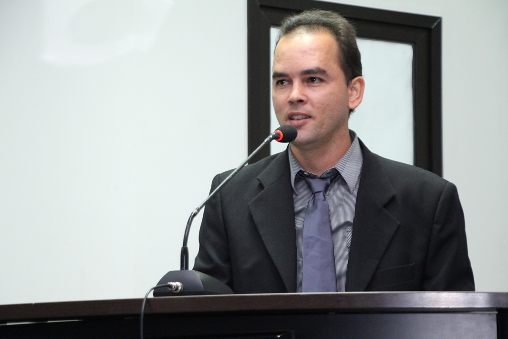 Nova Andradina precisa de mais investimentos em serviços públicos, alerta vereador 