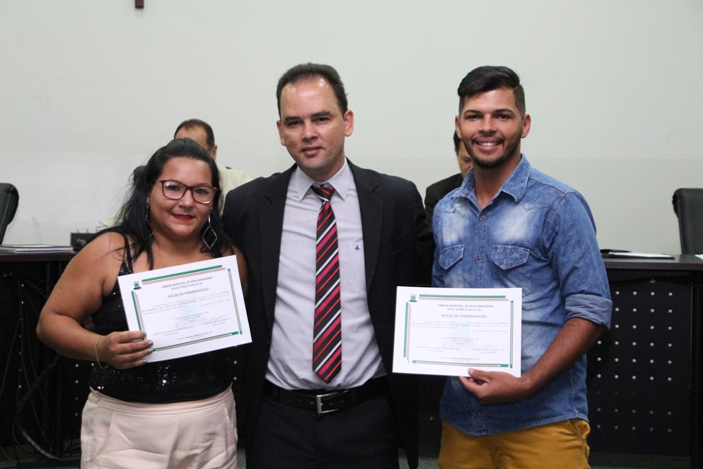 Nova geração do sertanejo, dupla George e Janaina é reconhecida pela Câmara