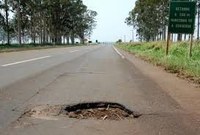 Péssimas condições das rodovias da região motivam questionamentos de vereadores à Agesul