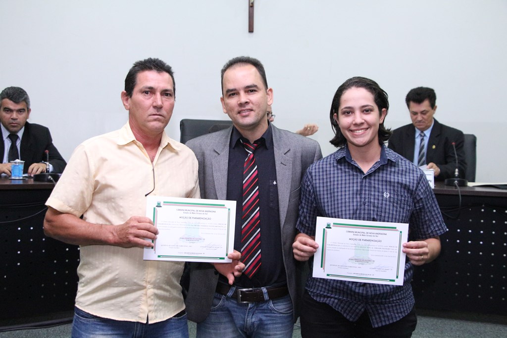 Policiais Militares do 8º BPM recebem moção da Câmara por ato de coragem