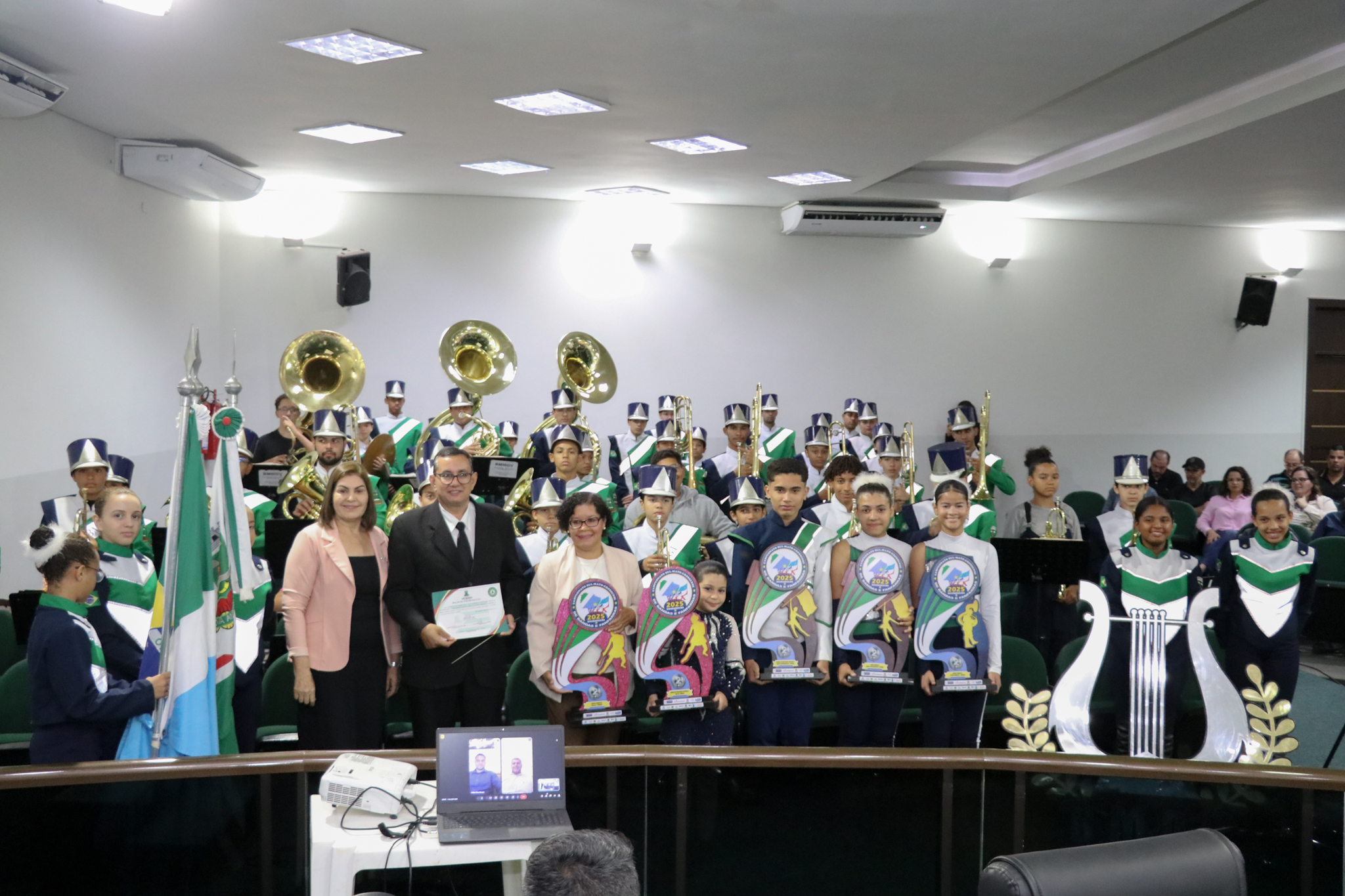 Premiadíssima Banda Getúlio Vargas recebe mais uma honraria da Câmara de Nova Andradina