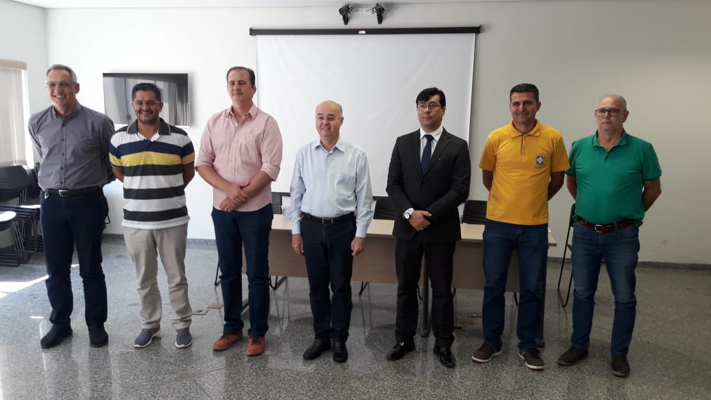 Presidente da Câmara e vereadores prestigiam posse de novo secretário de Saúde 
