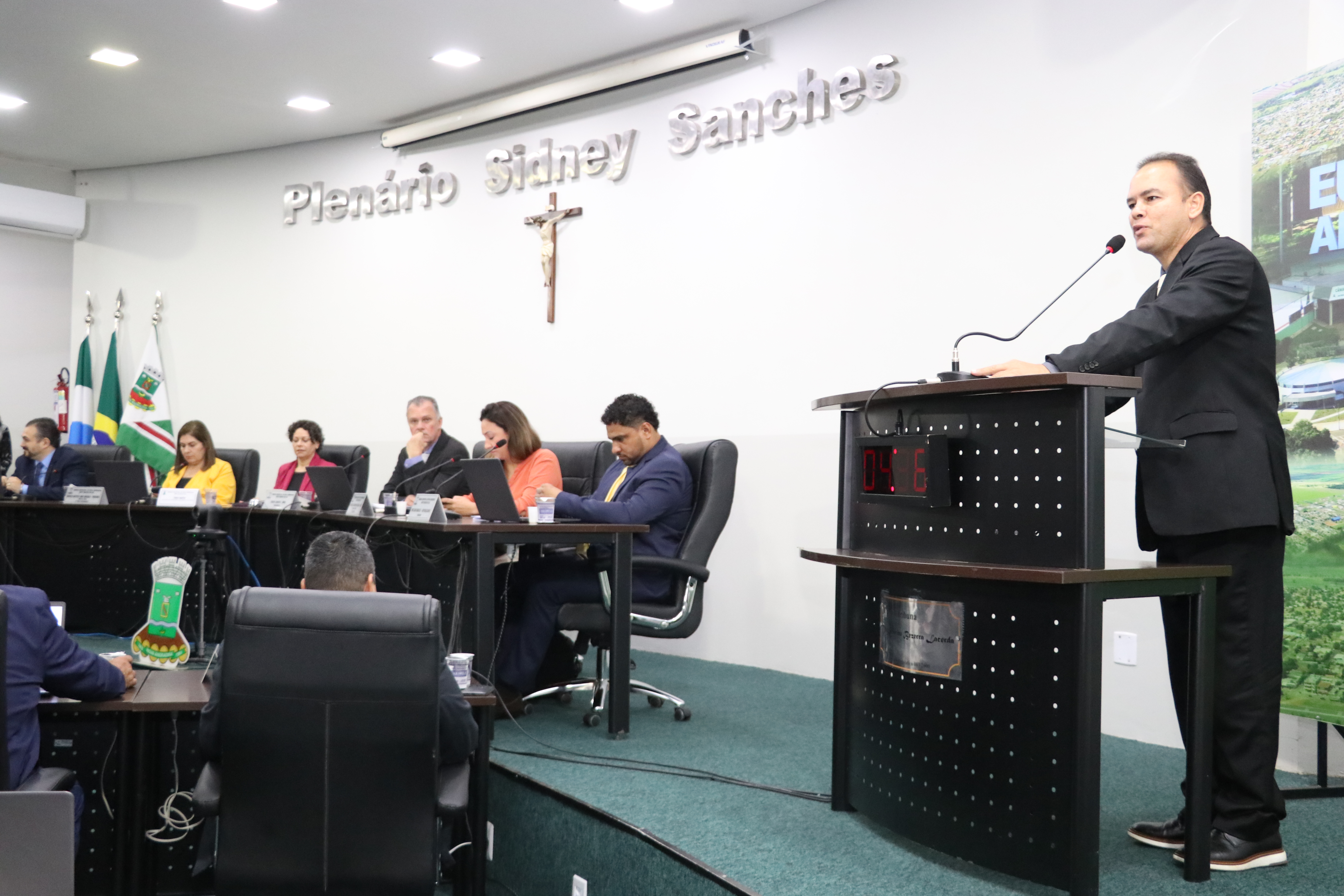 Problemas em canais de televisão motivam requerimento no Legislativo