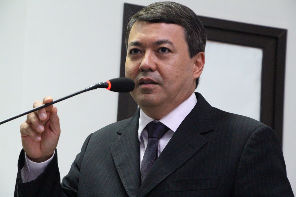 Programa busca subsidiar material escolar de crianças em situação de vulnerabilidade