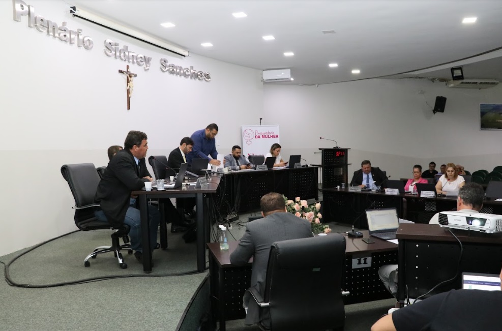 Projeto obriga divulgação de informações sobre imóveis locados pelo Município