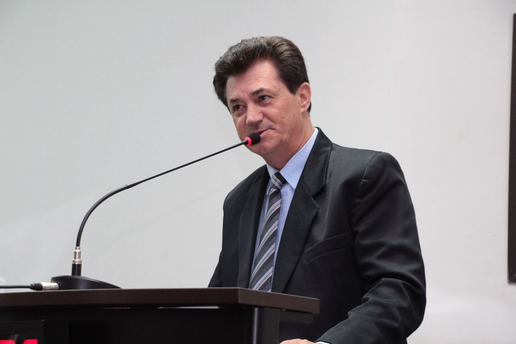 Proposta visa destinar 10% de casas populares para idosos 