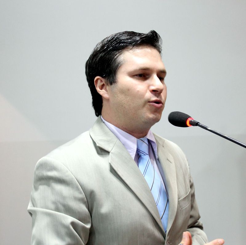 Recuperação das multivias pauta requerimento de Vicente Lichoti