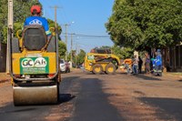 Recuperação de asfalto e drenagem é proposta para a Rua Delfino de Matos