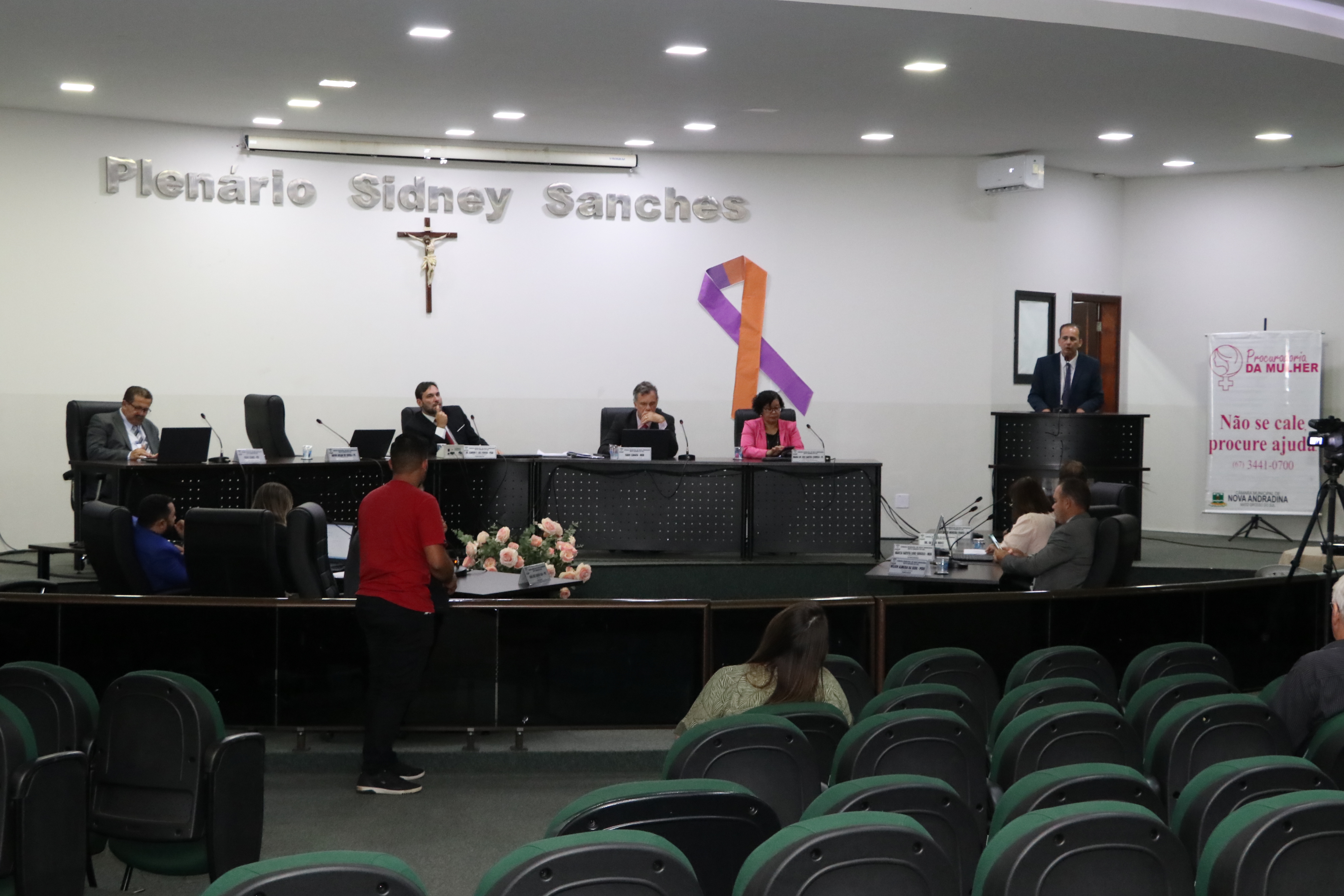 Requerimento busca informações sobre medicamentos solicitados no último semestre
