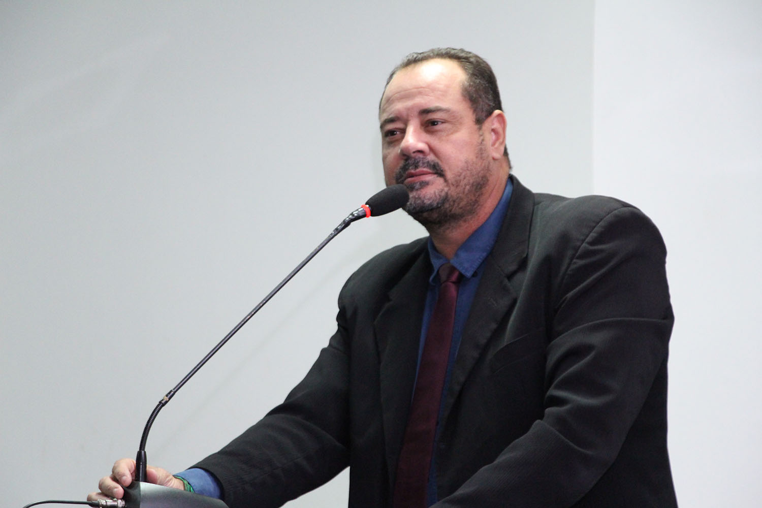 Requerimento de Marião da Saúde atende comunidade escolar da Rede Estadual