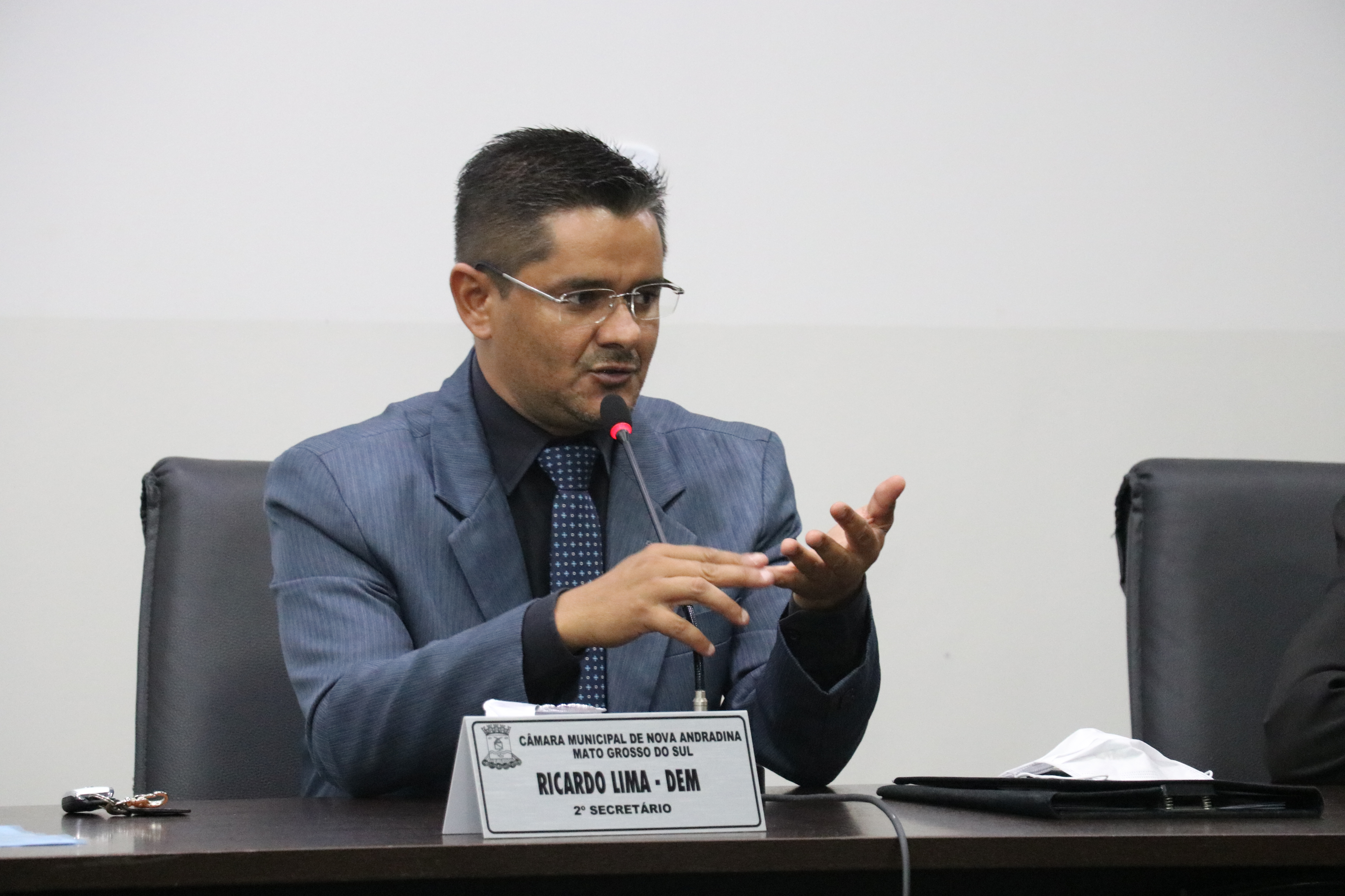 Ricardo Lima faz novas indicações em sessão da Câmara
